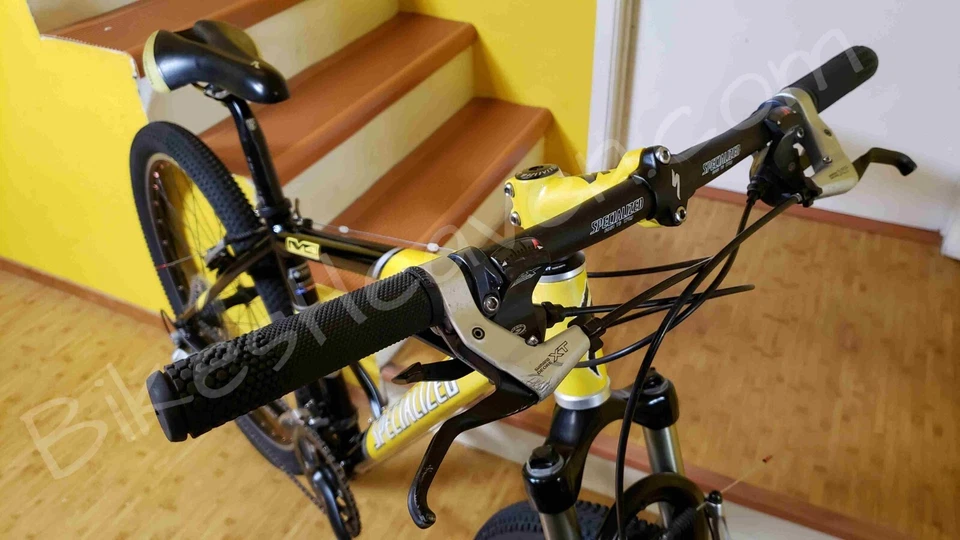 Mint made in USA 2001 Specialized Stumpjumper M4 15.5" (Small) bike - Image 3 of 4