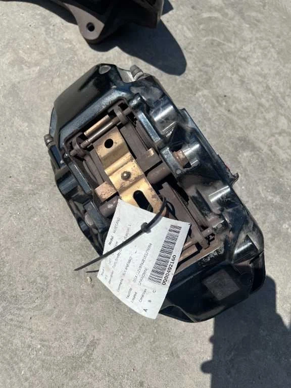 Par de pinzas delanteras Brembo Ford Mustang Shelby GT500 2013-2014 Foto 3 de 4