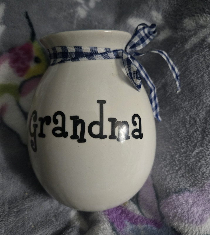 Giftco Ceramic "Grandma" Bud Vase White/Blue Stars w/ Gingham Bow, Glossy