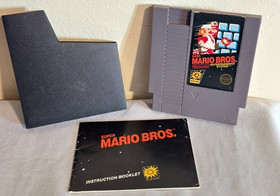 Super Mario Bros Nintendo NES 5 Screw Early Print Game Cartridge Manual Sleeve