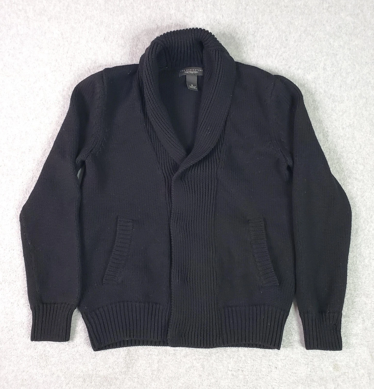 The Men's Store Bloomingdale's Sweater Mens Medium Black Wool Zip Snap Cardigan
Opens in a new windo