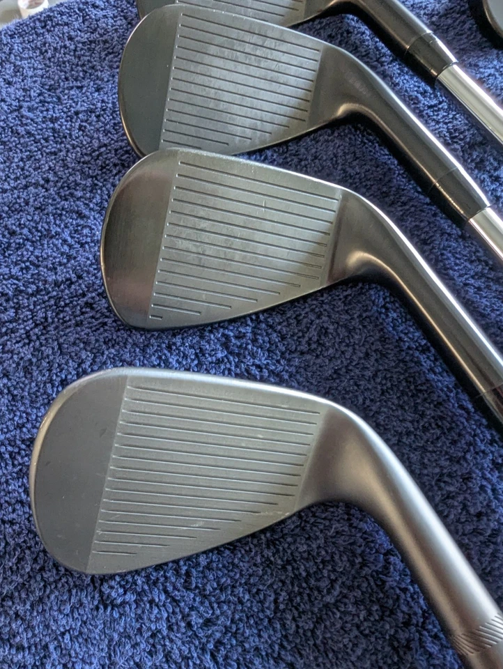 TITLEIST T150/T200 BLACK IRONS 5-PW + 48* TOUR ISSUE X100 STIFF LIMITED EDITION - Image 4 of 4