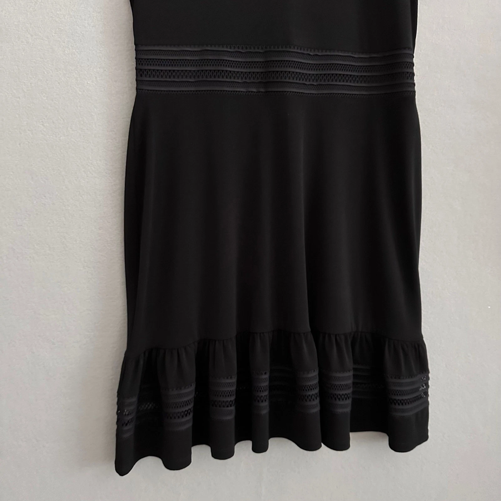 Abito Michael Kors nero A Line manica corta orlo arricciato girocollo inserti in rete XL