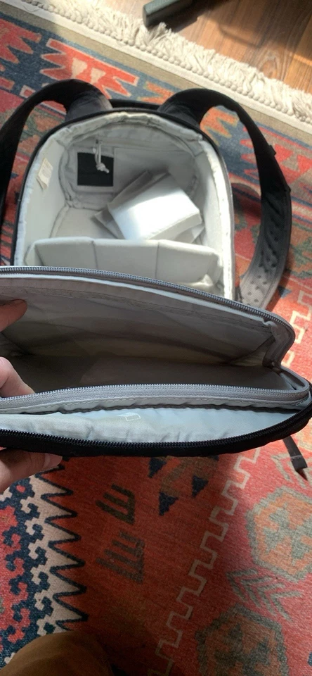 Lowepro ProTactic BP 350 AW Camera Backpack Includes Dividers And Rain Cover - Image 4 of 4