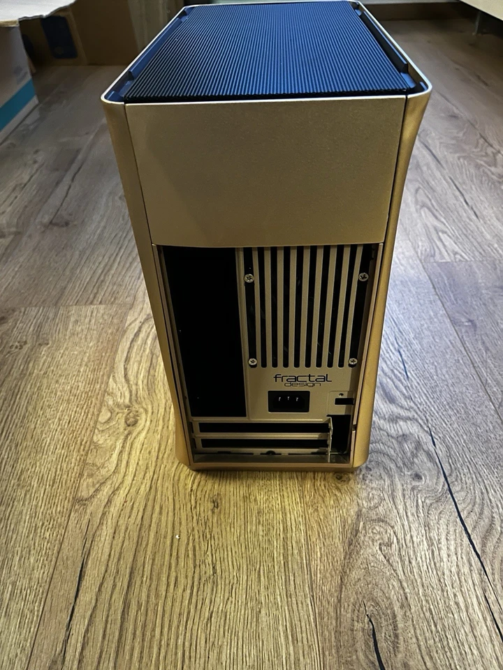 Fractal Era ITX - Bild 3 von 4