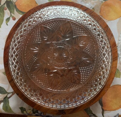 Cristal D'Arques-Durand Luminarc Clear ANTIQUE 8'' Salad/Luncheon Plates Set of 6