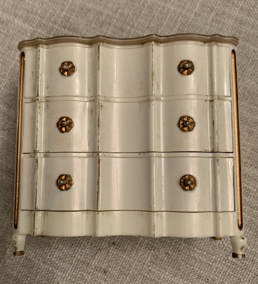 IDEAL Petite Princess Doll Palace Chest & Folding Side Table Furniture Dresser - Image 3 of 4