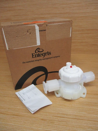 Entegris D8-2C-12S1 Integra Pneumatic Valve D82C12S1