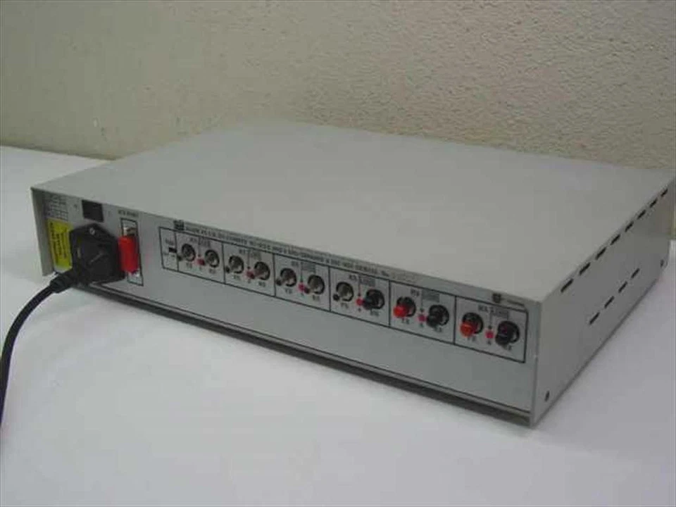 BICC Data Networks Fibre Optic Hub 6 Port Type 1160 EASY - Image 2 of 4