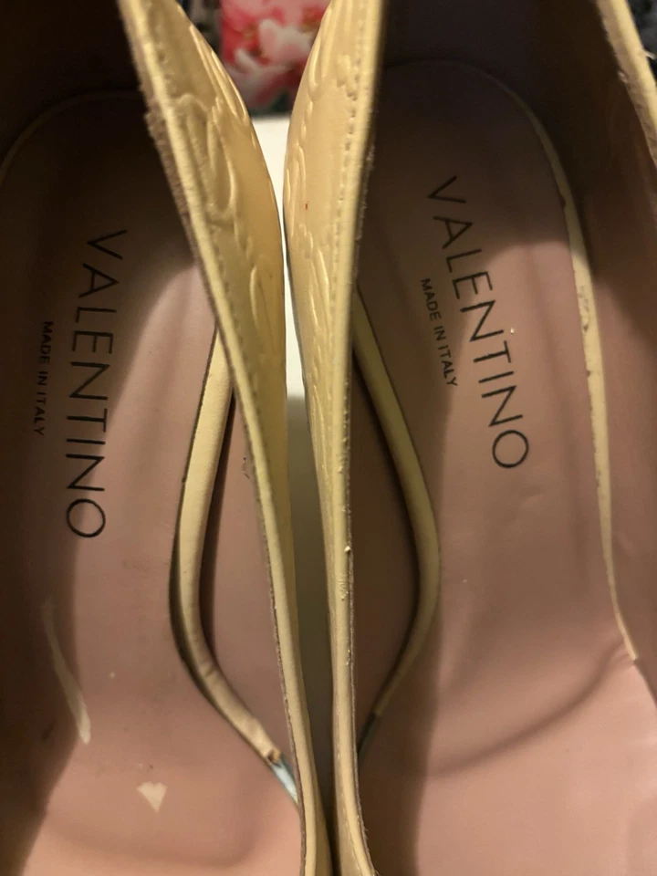 valentino zapatos mujer HECHO EN ITALIA TALLA 7 Color Mostaza Foto 2 de 4