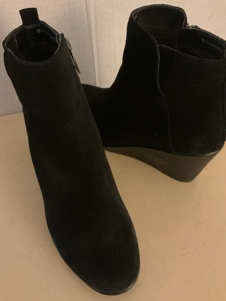Blondo Women Suede Waterproof Wedge Boots Size 9.5 Euro 40.5 - Image 2 of 4