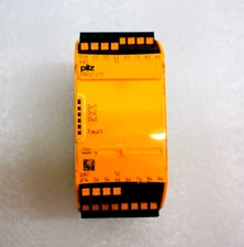 1x NEW PILZ 751111 PNOZ s11 C 24VDC 8 n/o 1 n/c  SAFETY RELAY