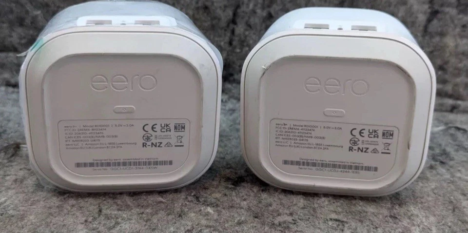 Router Eero 6+ Plus R010001 Doble Banda Malla Wi-Fi 6 - Blanco (Paquete de 2) Foto 4 de 4