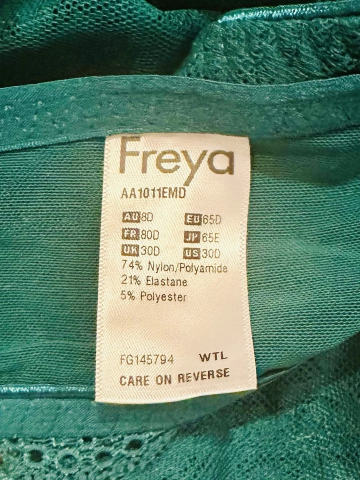 Sujetador Freya Fancies con aros de encaje cruzado espalda verde talla 30D ¡NUEVO SIN ETIQUETAS!! Foto 4 de 4