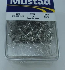 Mustad 7825-NI-1-100 Dublin Nickel Plated Double Hook Size 1 100CT