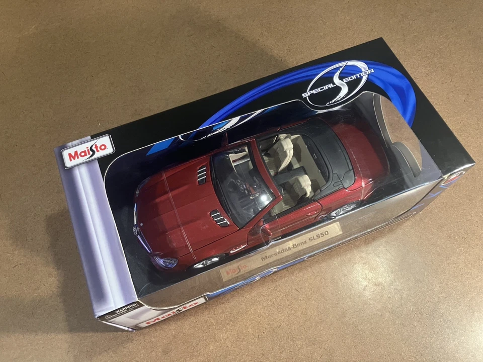 Maisto 1:18 Edición Especial Mercedes-Benz SL550; Nuevo en Caja, Difícil de Encontrar Foto 2 de 4