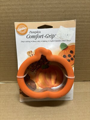 Wilton Pumpkin Comfort-Grip Cookie Cutter - New