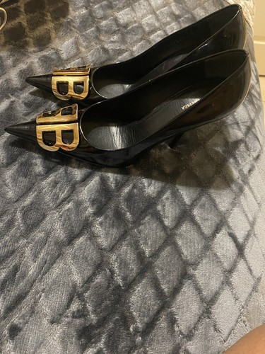Authentic Balenciaga Black Patent Knife Heels size 38. - Picture 4 of 5