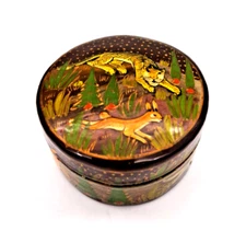 Vintage Kashmir India Lacquerware Handpainted Paper Mache Tiger Trinket Box