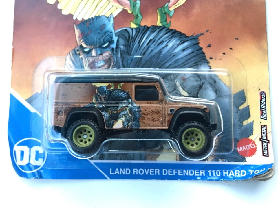 DC UNIVERSE BATMAN LAND ROVER DEFENDER 110 2021 HOT WHEELS PREMIUM DIECAST CAR - Image 2 of 4