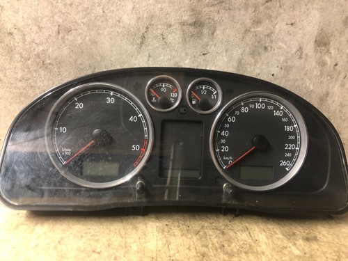 ORIG VW Passat 3BG Tacho Kombiinstrument 3B0920809D