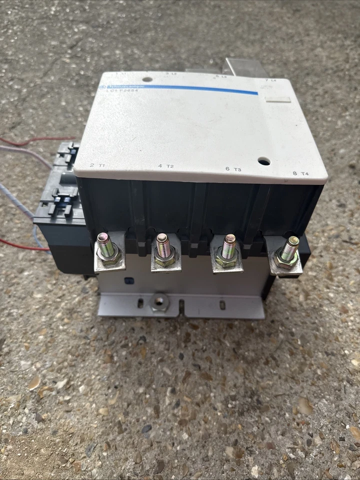 Telemecanique LC1 F2654 Contactor - Photo 2/4