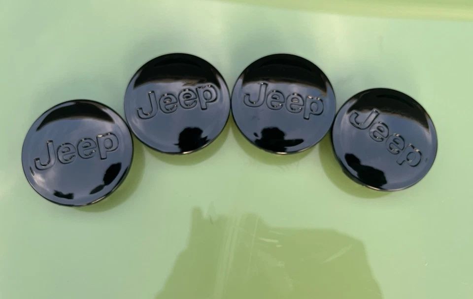 Juego de 4 tapacubos centrales negros para llantas Jeep Liberty Grand Cherokee Wrangler Foto 4 de 4