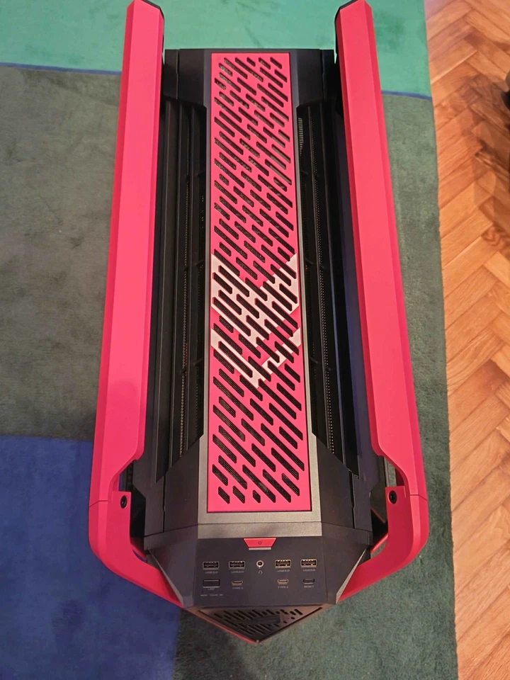 ROG Hyperion EVA-02 Edition - Image 2 of 4