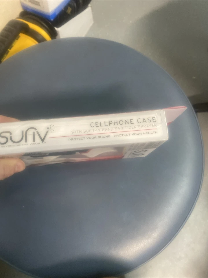 NUEVA Funda para Teléfono iPhone 11/XR Desinfectante con Pulverizador Incorporado Negra Foto 3 de 3