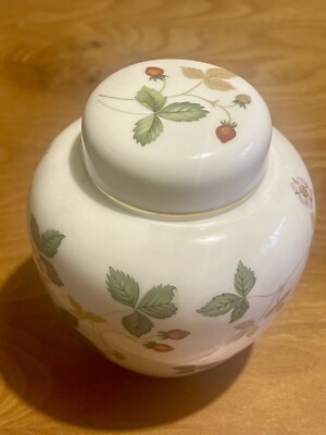 Wedgewood Wilde Erdbeere Ingwer Glas.   4 Zoll groß