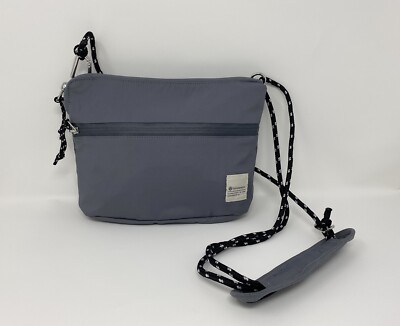 lululemon on my level bag large Lululemon On My Level Bag 2.0 19L Black OS