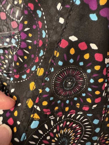NEW Wonderwink Sundial Womens scrub top Extra Small XS Black pink print 6217A - Picture 11 of 14