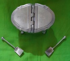 Dose mit Deckel - Zuckerdose - Schale mit 2 Schaufeln Zinn