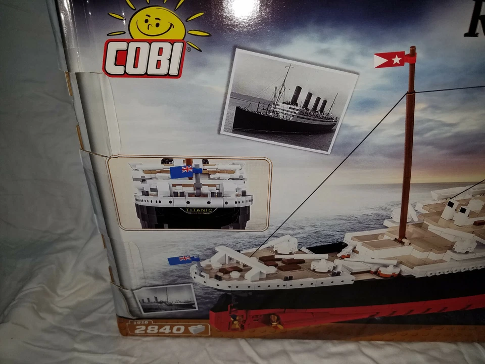COBI Historical Collection R.M.S. Titanic 1916 1:300 Scale 2840 Pieces - Image 4 of 4