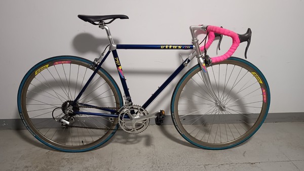 bicicleta de carretera Vitus 797