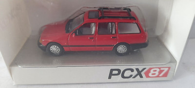 Premium Classixx's Ford Sierra Turnier im Maßstab 1:87 in rot