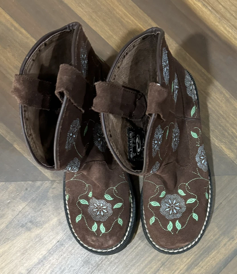 Bota vaquera para mujer Roper marrón gamuza trozo floral bordada talla 5 Foto 3 de 4