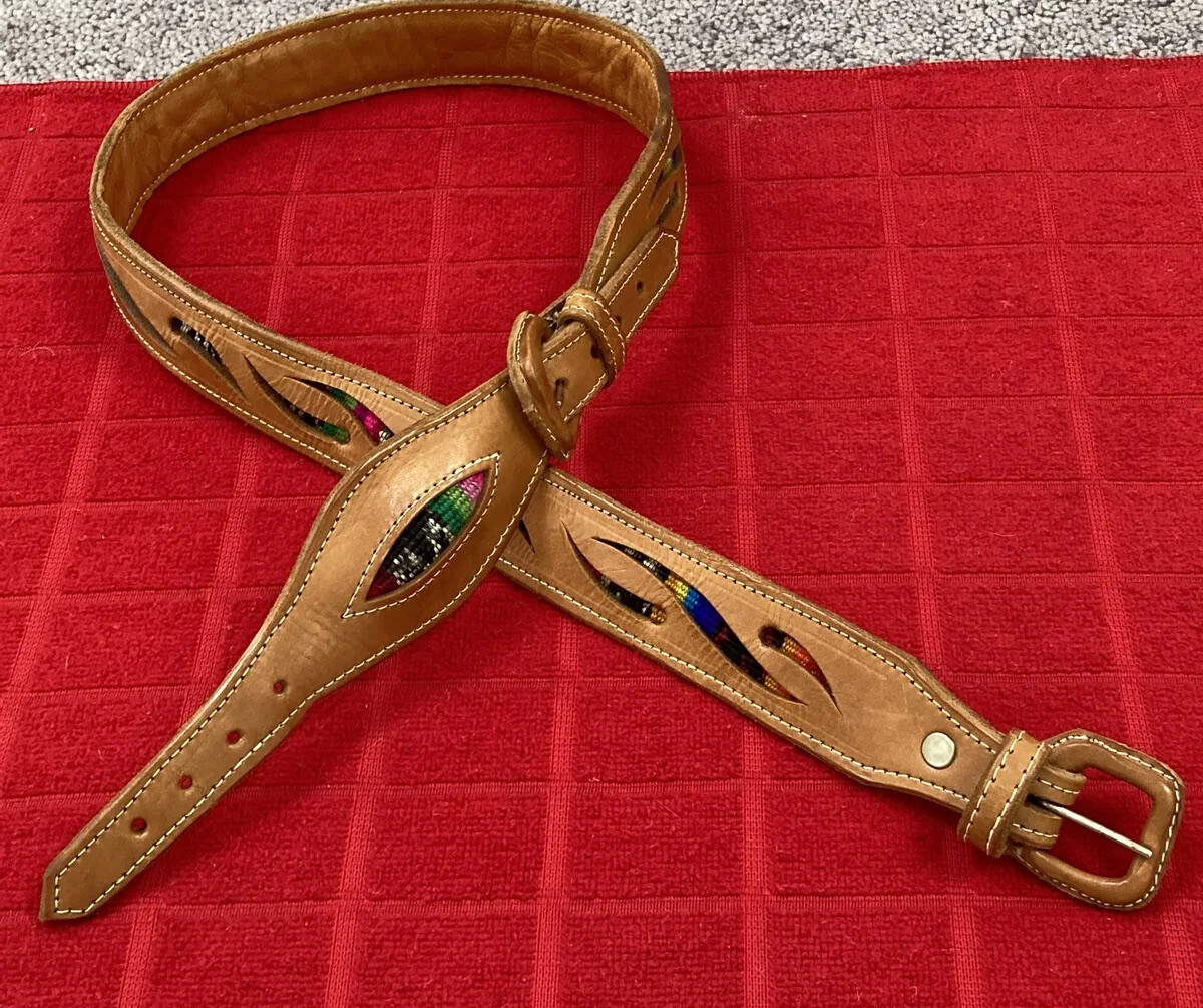 VINTAGE WOMAN’S WESTERN BELT/UNIQUE STYLESIZE L/XL Gem