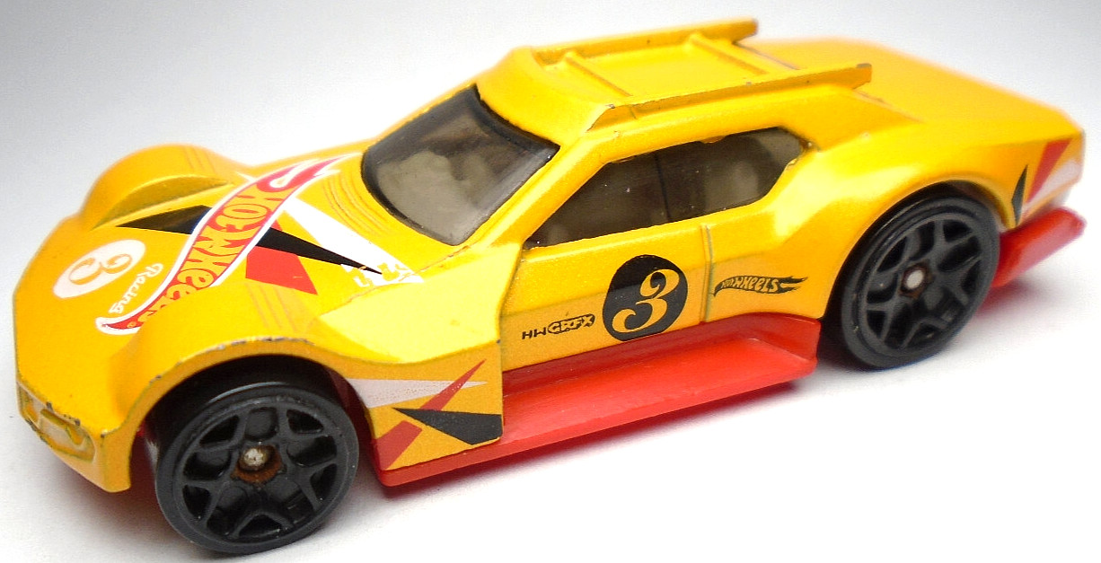 2019 HOT WHEELS DRIFTSTA #3 YELLOW 1:64 DIECAST 2 3/4" CAR W/ RED  WHITE & BLACK