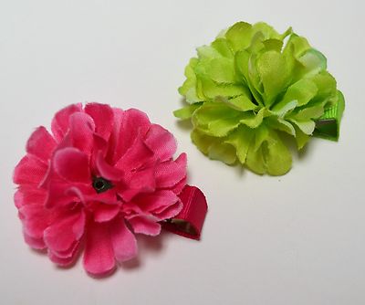 2 piece lot Apple Green & Bright Pink Silk Flower Hair Clips  display picture 2