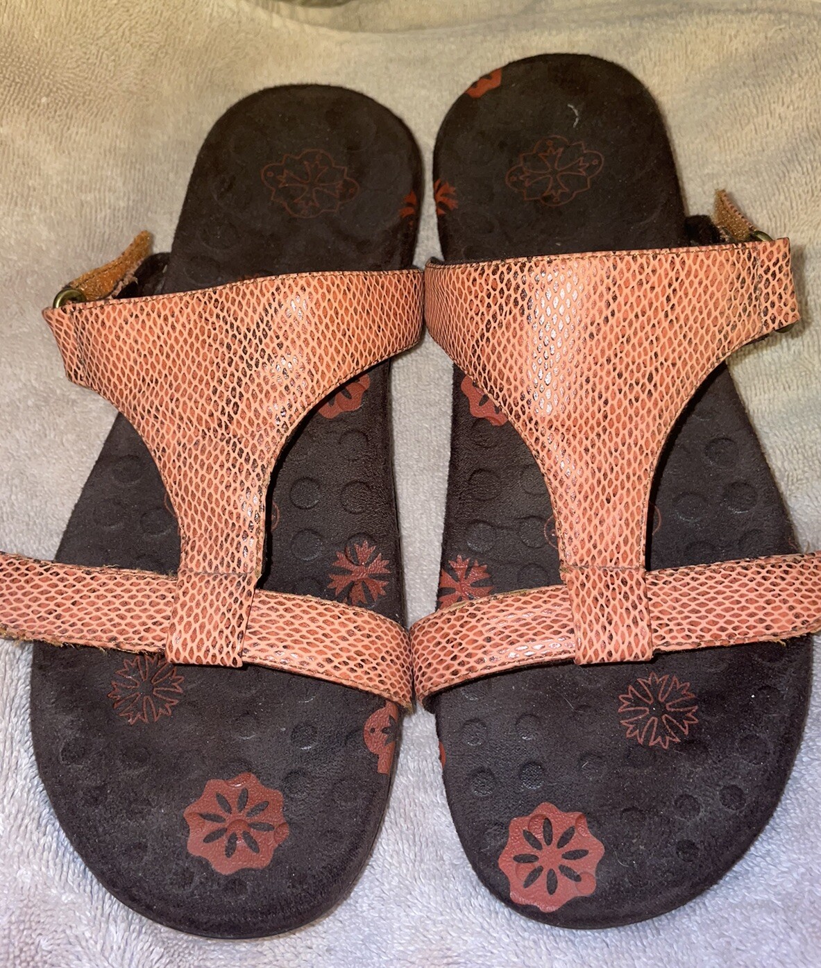 Vionic Molly orange python  leather sandals Sz 9 … - image 1
