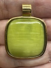 ROMAN GOLD TONE with Light Green CENTER STONE   STONE PENDANT
