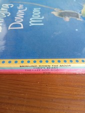 Walker Books Set Of 4, Max, The Last Noo Noo, Jodys Beans & Bringing Down The...