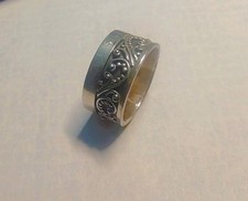 Sterling Silver 925 Beautiful Design Band Ring Size 4 3/4 93