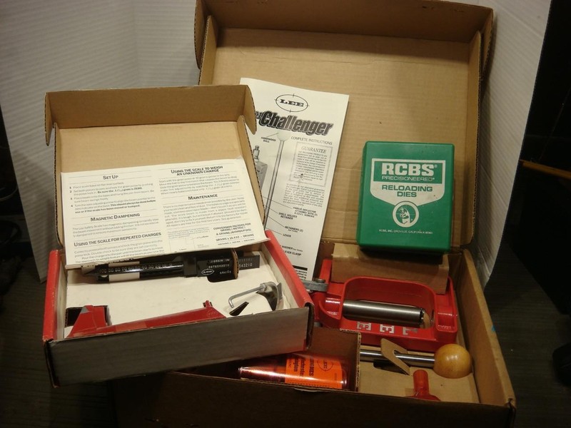 Lee 2001 Challenger 90600 reloader 30/30 w 90681 Scale  RCBS 38 special dies NEW