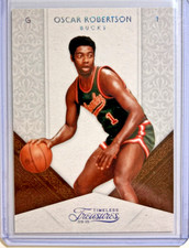 Oscar Robertson #/25 Timeless Treasures Silver Foil 2009-10 Panini HOF #98 Bucks