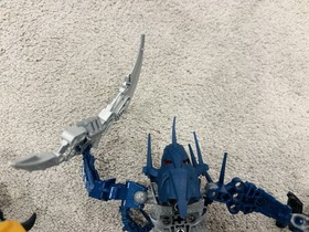 RARE Bionicle Lot Parts Pieces Masks Skull Grinder Basher Piraka 70795 70793