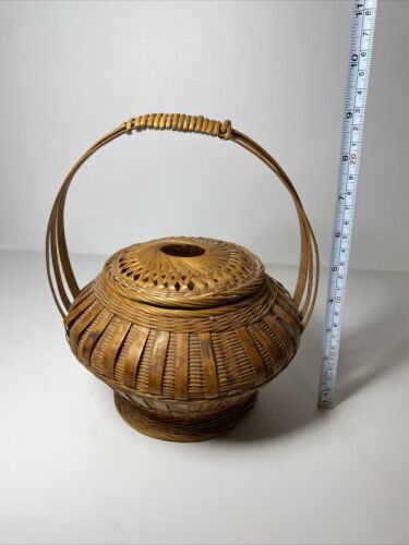 Unique Chinese Vintage Woven Wicker Lidded Basket with Handles Rice Carrier - Picture 16 of 18
