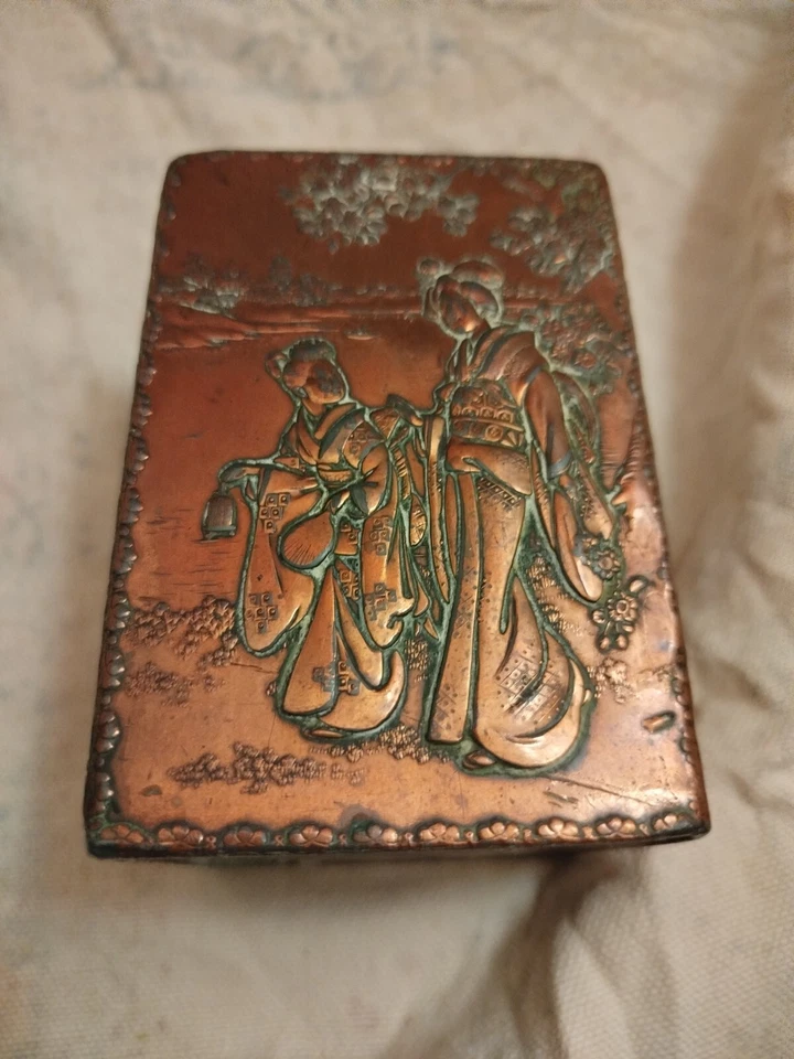 boite à thé Japon geisha et samouraï métal cuivré Meiji fin 19 ème - Photo 2/4