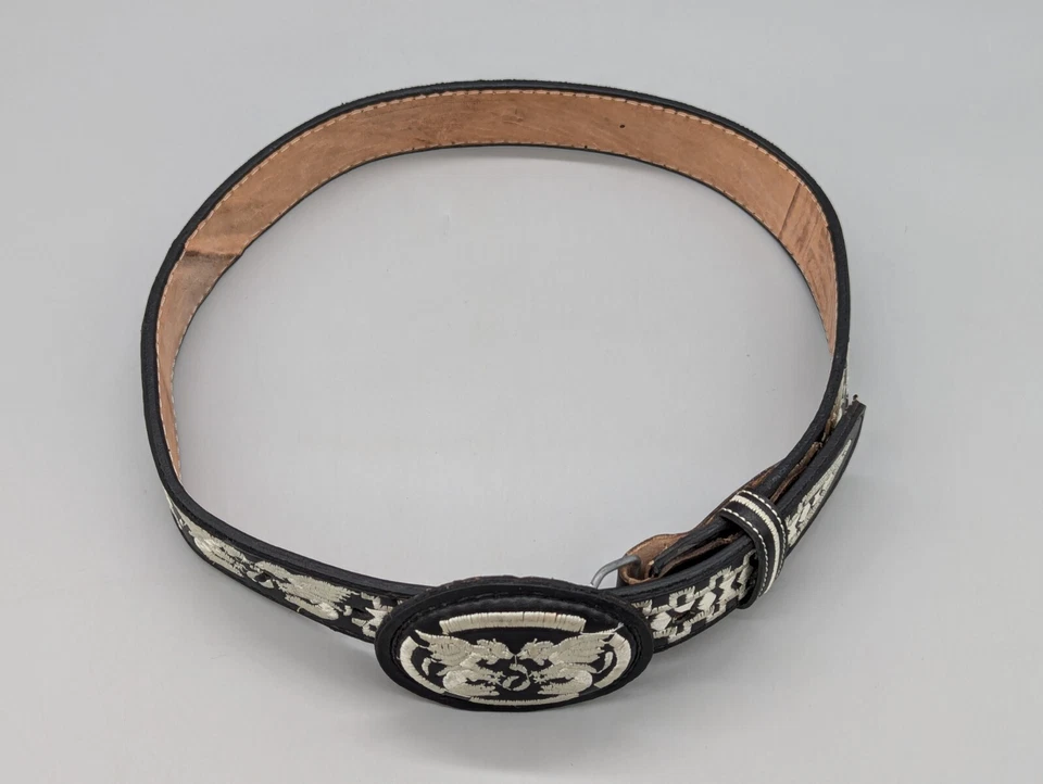 Authentic Youth Mexican Western Cinto Piteado Hand Braided Belt Black Size 26 - Image 2 of 4